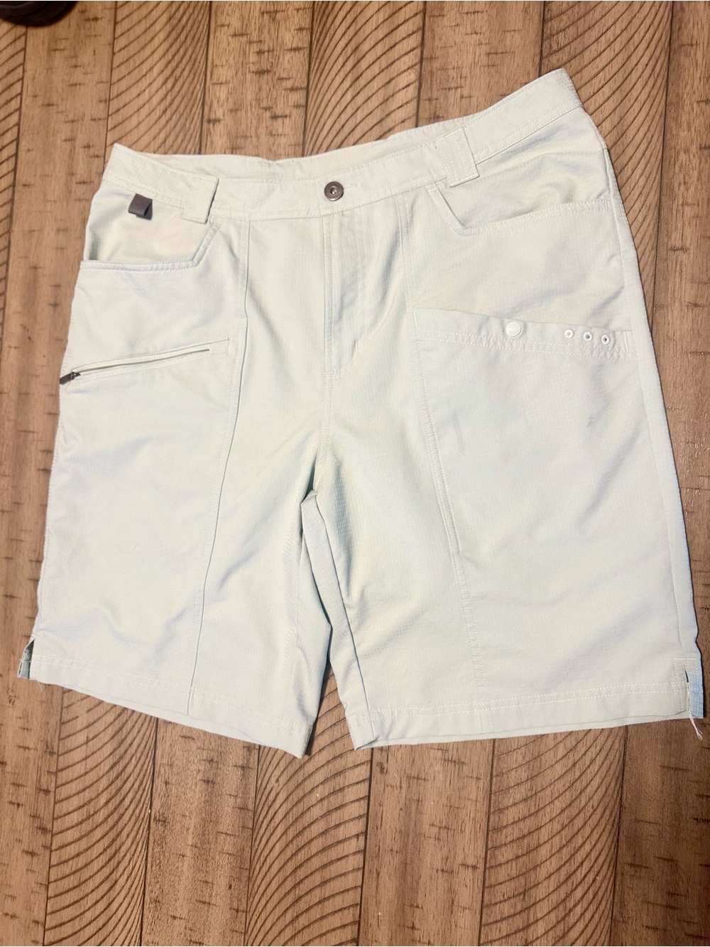 Columbia Men's Light Mint Cargo Shorts